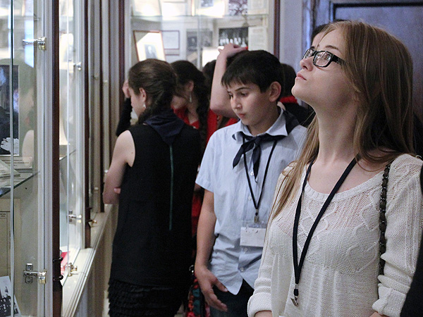 ������� � ����������� ������������� ������ ����� �������� ����� 